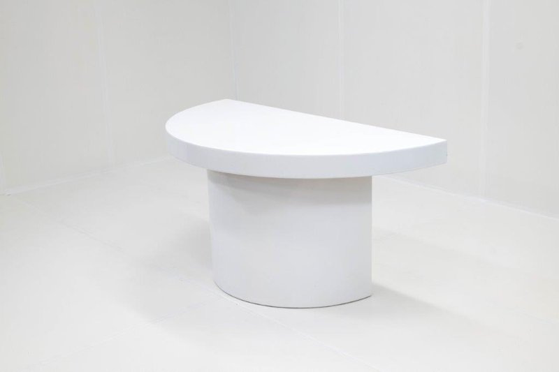 Half Moon Table (White High Gloss)