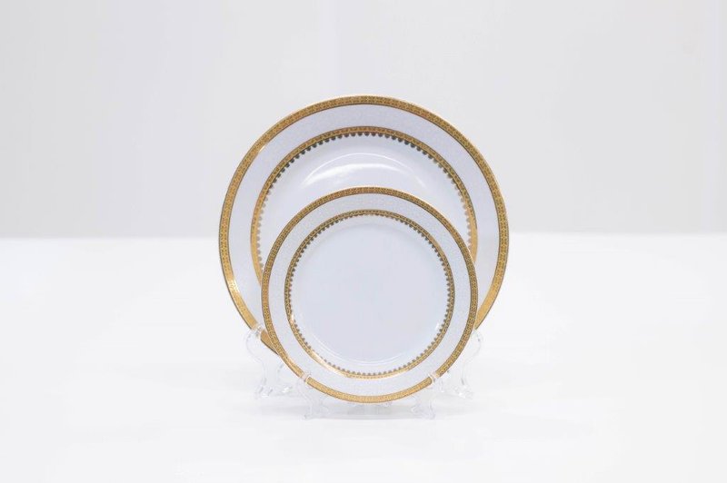 Thick Gold Rim German Plates