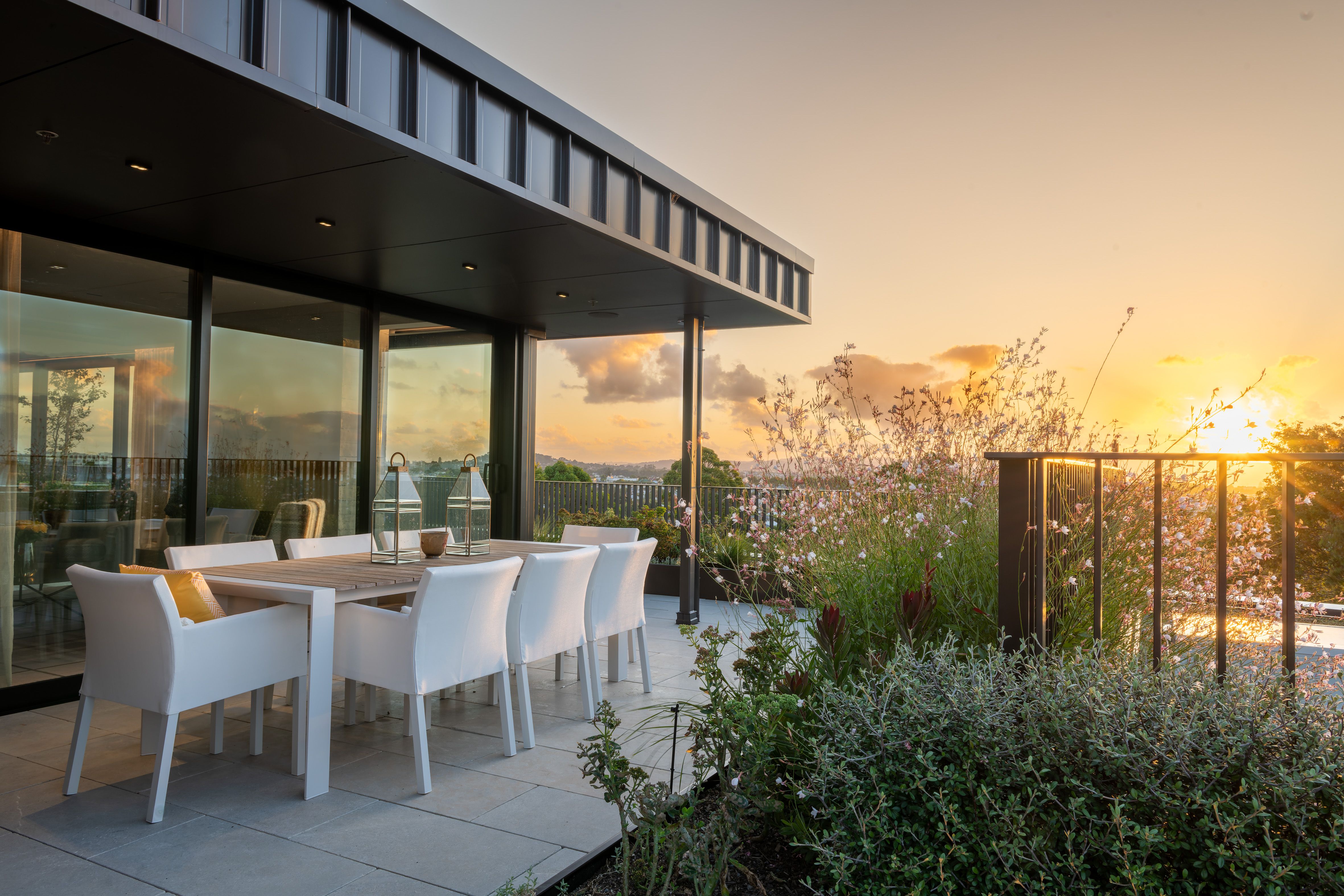 Zingela · The Penthouse