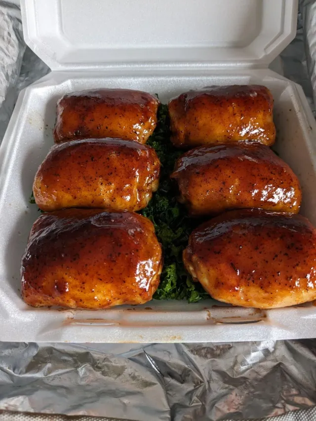 Garza's Chicken Turn-in Box