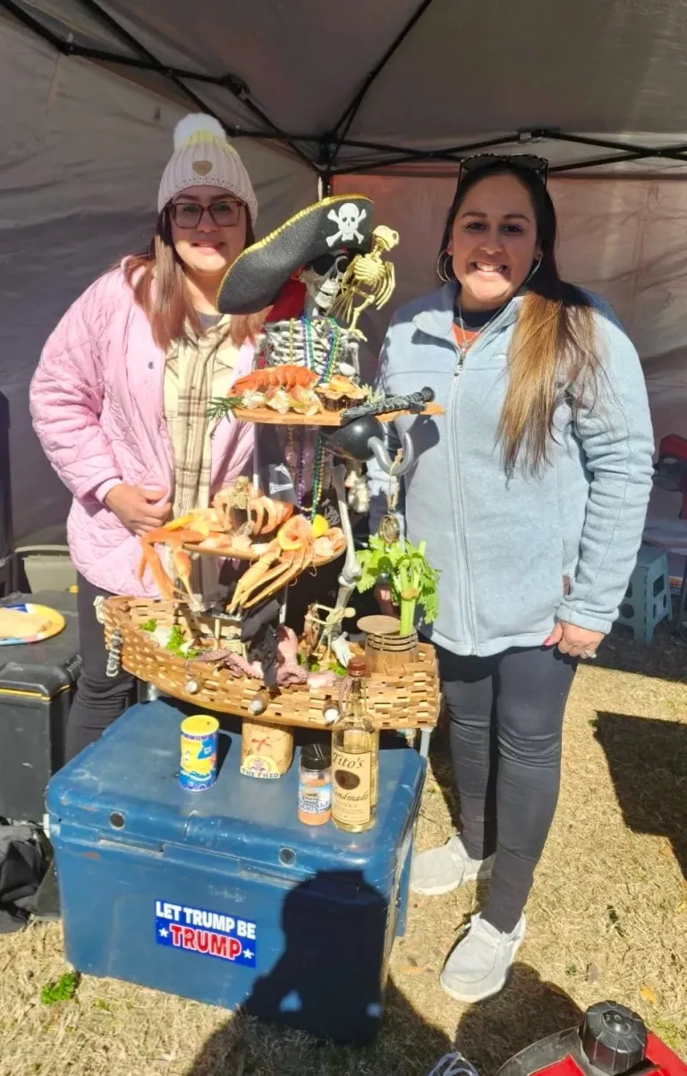 Evy Homann 2nd Place Win with Pirate Ship Bloody Mary