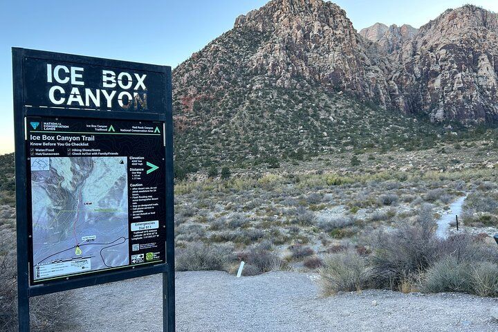 Red Rock Canyon Guided Hiking Experience Las Vegas — photo 3
