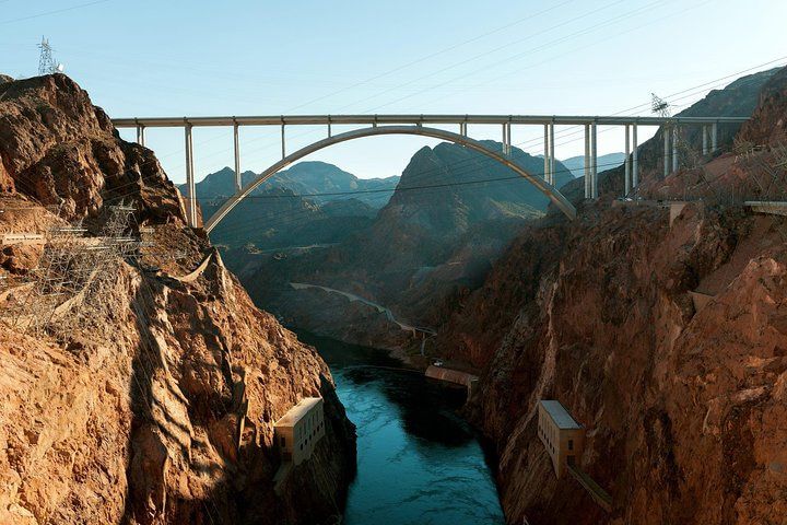 7-Hour Mountain Bike Adventure: Hoover Dam from Vegas — photo 1