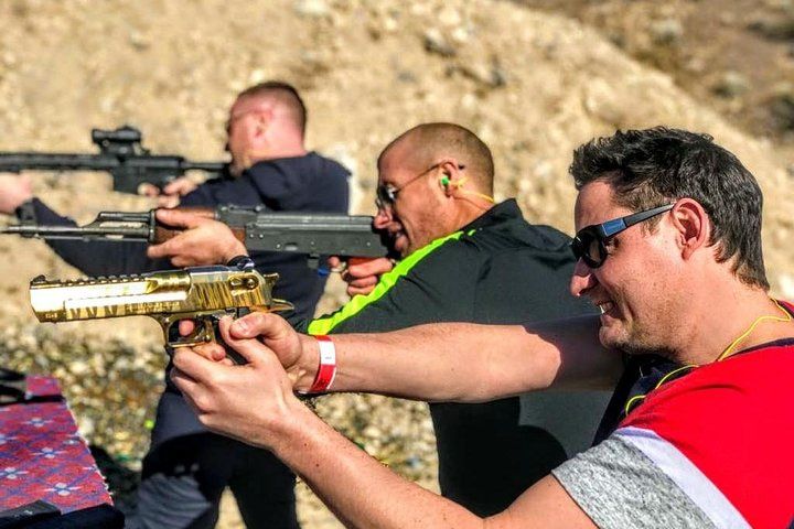 Desert Machine Gun Experience with 4 Guns and Lunch Vegas — photo 1