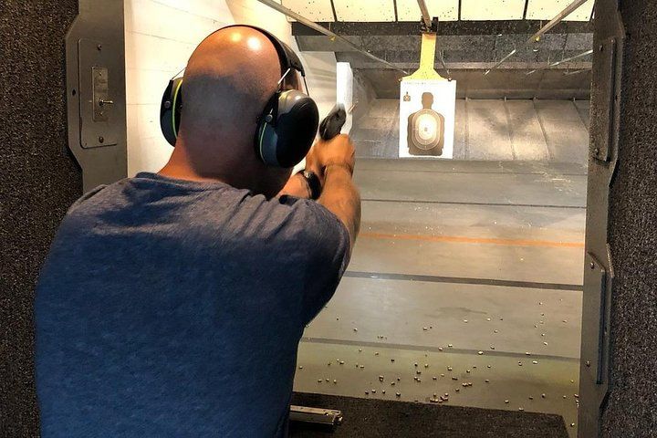 30-Minute Thin Blue Line Indoor Shooting Las Vegas — photo 2