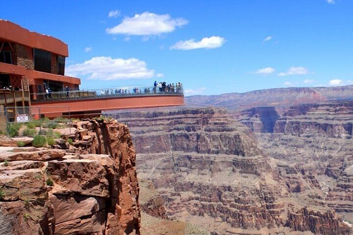 Small Group Grand Canyon West 7 Magic Mountains Day Trip — photo 3