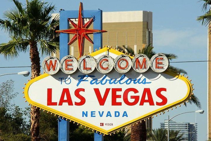 Vegas Airport Escalade Transfer: Private Luxury Service — photo 3