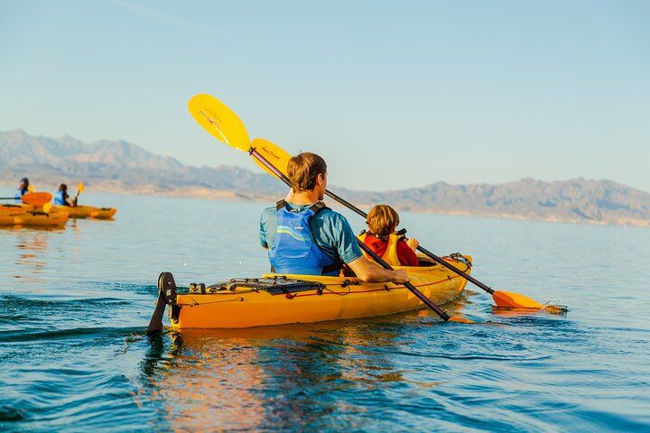 Lake Mead Sunset Kayak with Dinner and Campfire Vegas — photo 2