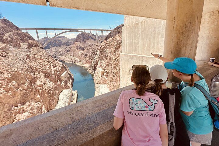 Hoover Dam BBQ Experience: Small Group Wildlife Tour — photo 1