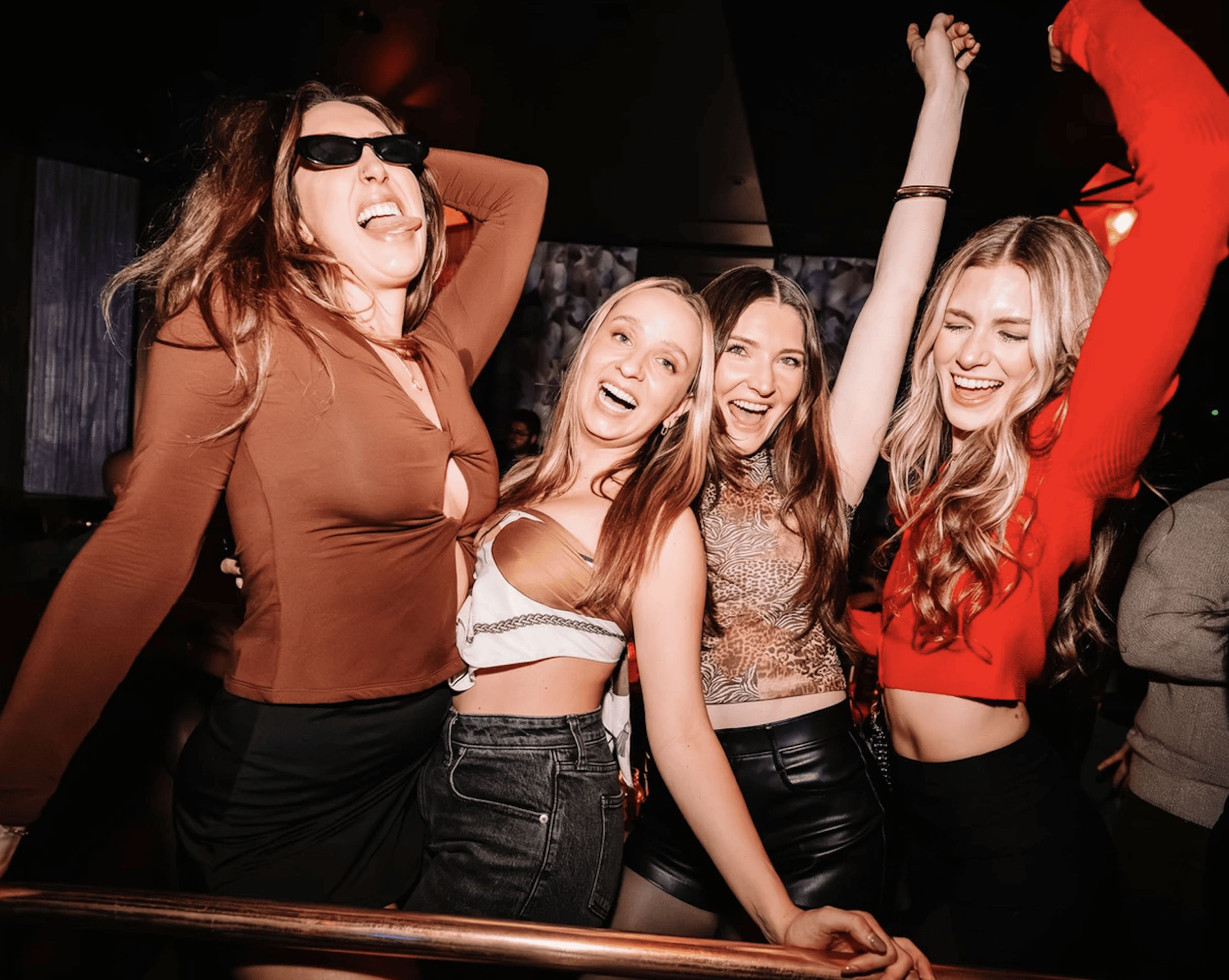 Vegas Club Crawl: Open Bar, Party Bus & VIP Entry — photo 3