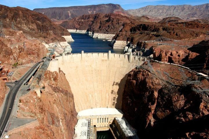 5-Hour Small Group Hoover Dam & Lake Mead Bridge Tour — photo 2