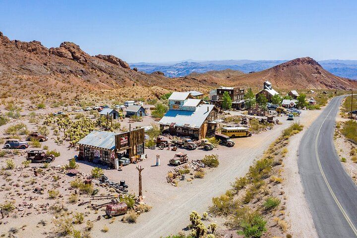 5-Stop Vegas Combo: Red Rock, Ghost Town & Hoover Dam — photo 2