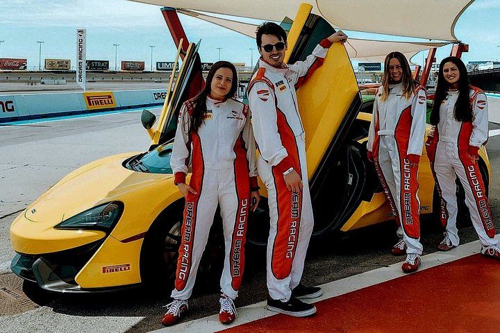 Vegas Motor Speedway Supercar Drive: 5-Lap Track Day — photo 2