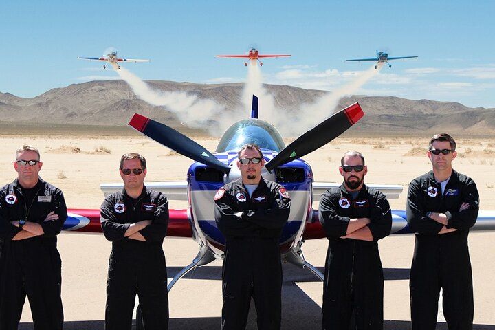 Vegas Aerobatic Flight: Extra 330 Combat Experience — photo 1