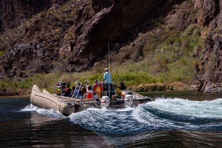 4-Hour Colorado River Raft: Hoover Dam Base & Swim — photo 2
