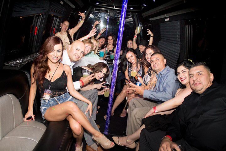 Vegas Nightclub Crawl: 3 VIP Venues + Luxury Party Bus — photo 2
