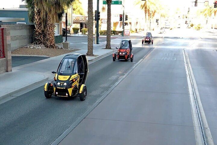 Vegas Strip Electric Car Rental: Self-Drive Experience — photo 4