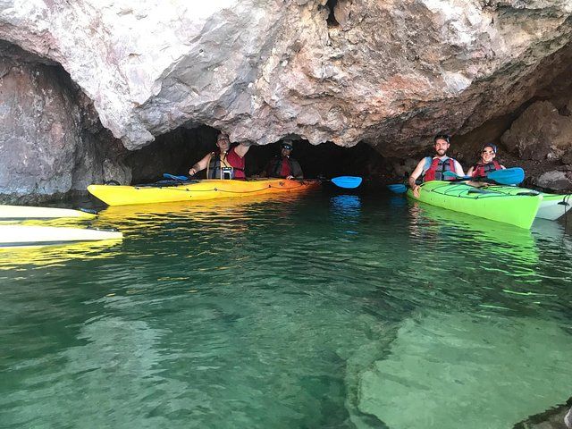 7-Hour Colorado River Hot Springs Kayak Adventure Vegas — photo 1