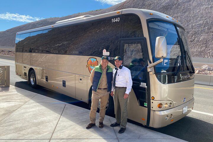 Utah Parks Shuttle Las Vegas Bryce Zion St George — photo 1
