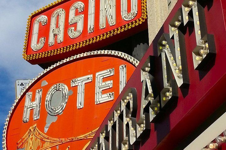 Downtown Vegas Walking Tour: Fremont Street & Casinos — photo 4