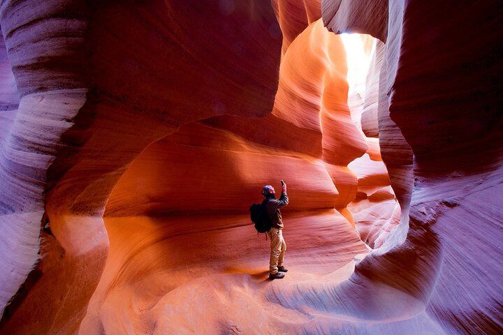 Antelope Canyon Horseshoe Bend Golden Hour Day Trip Vegas — photo 3