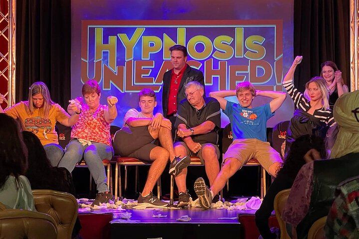 Hypnosis Unleashed Comedy Show Four Queens Fremont Street — photo 2