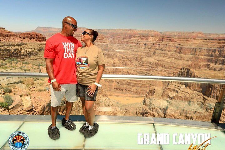 10-Hour West Rim Skywalk Luxury Mercedes Tour from Vegas — photo 3