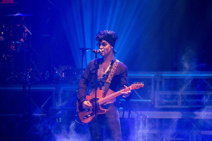 Purple Reign Prince Tribute Show Planet Hollywood Vegas — photo 3