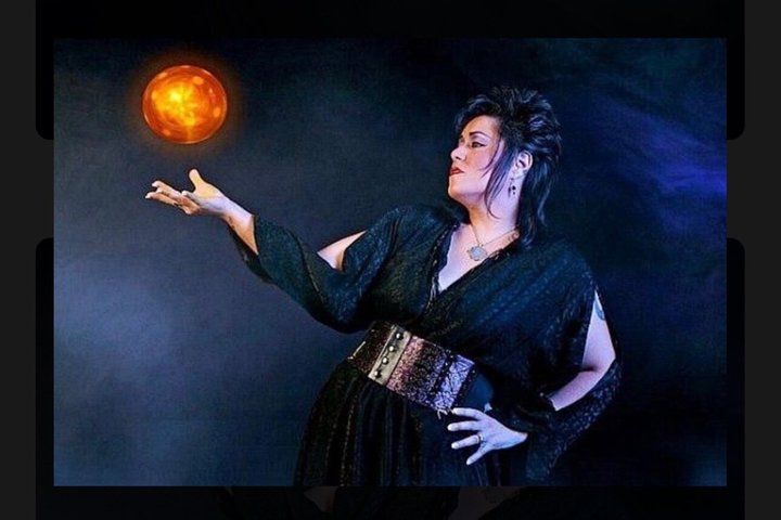 Vegas Magic Theater: Witches & Warlocks Intimate Show — photo 3