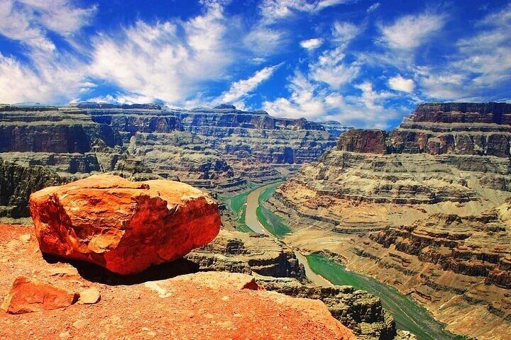 Small Group Grand Canyon West 7 Magic Mountains Day Trip — photo 1