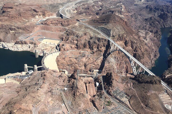 Grand Canyon Heli & Emerald Cave Kayak Combo Adventure — photo 3