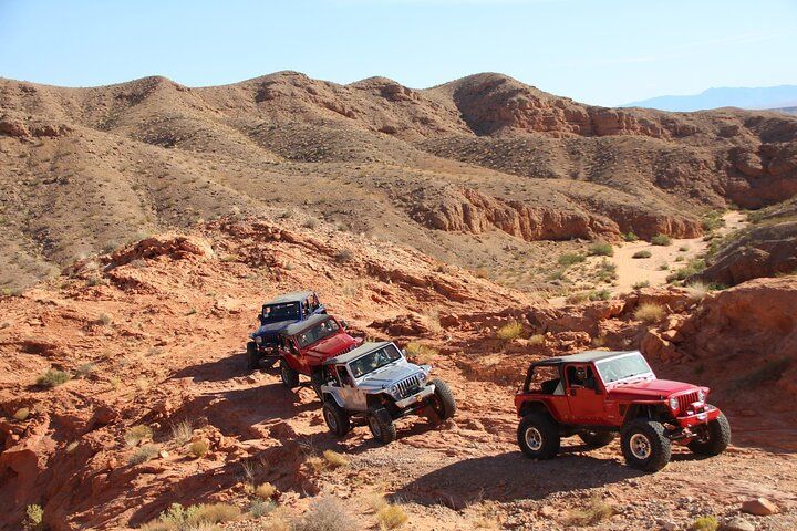 Valley Fire Self-Drive Rock Crawler Jeep Adventure — photo 1