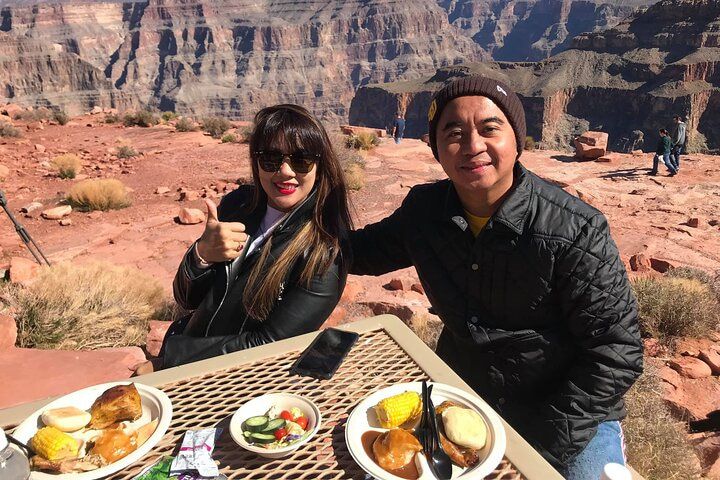 Grand Canyon West VIP Coach Tour Meals Hoover Dam Vegas — photo 3