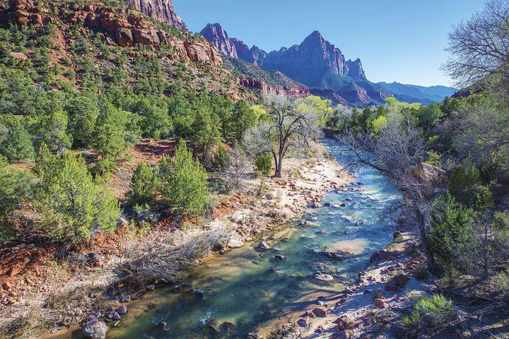7-Day Southwest Parks Adventure: Zion Bryce Monument Valley — photo 4