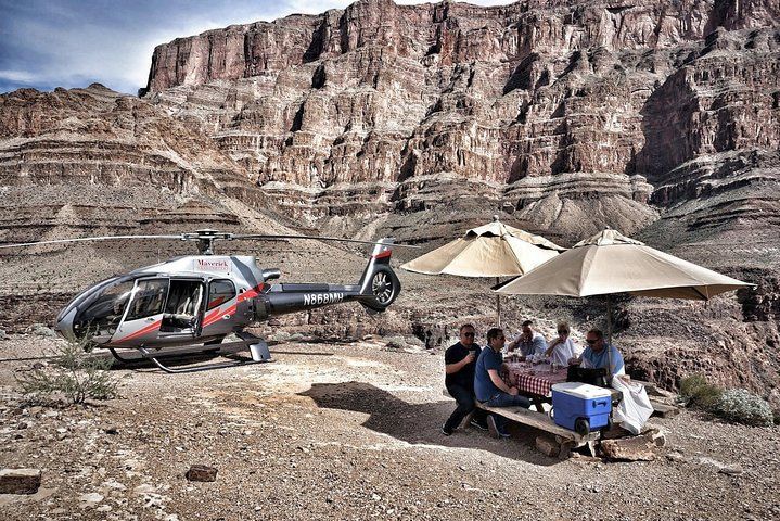 Grand Canyon Helicopter Landing Tour from Las Vegas — photo 1