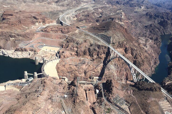 Grand Canyon Ranch Overnight Helicopter & Ground Adventure — photo 2