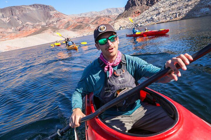 5-Hour Lake Mead Kayak: Hoover Dam Water Views — photo 3