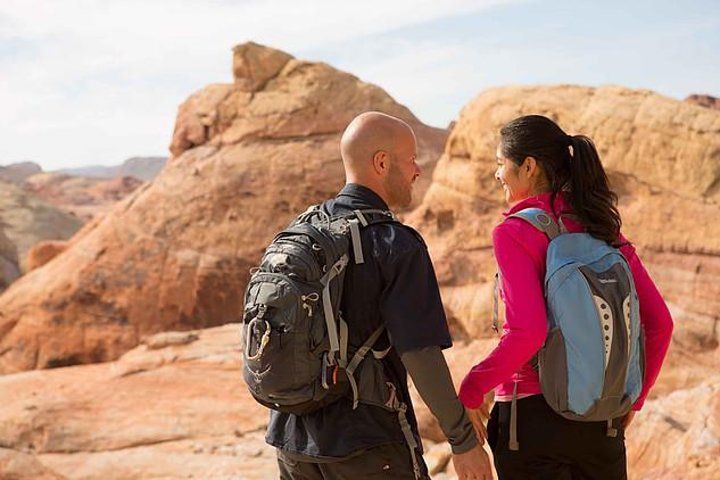Valley of Fire Guided Hiking Adventure from Las Vegas — photo 4