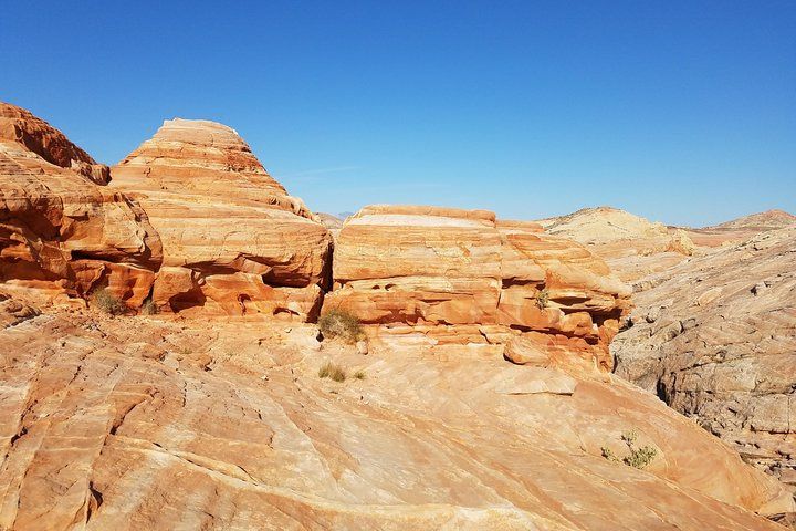 Valley of Fire Small Group Hiking Experience Las Vegas — photo 1