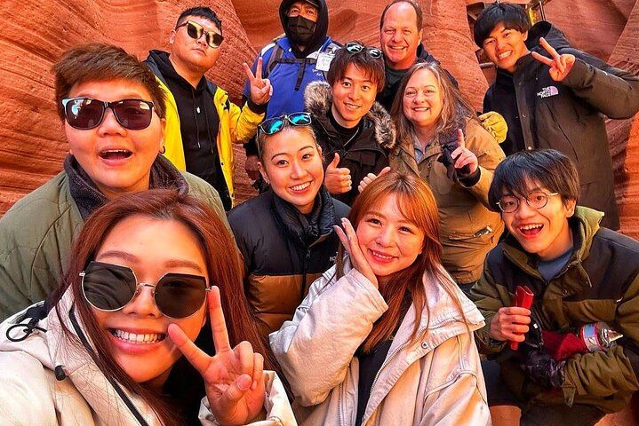 Lower Antelope Canyon Horseshoe Bend Day Trip Las Vegas — photo 3