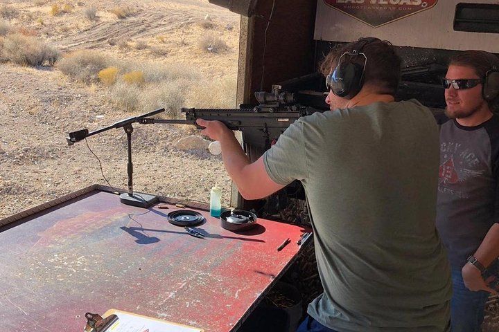 Ultimate Vegas Outdoor Shooting with Auto Rifles — photo 4