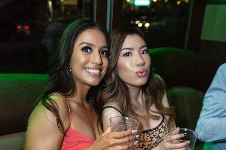 Vegas Nightclub Crawl: 3 VIP Venues + Luxury Party Bus — photo 3