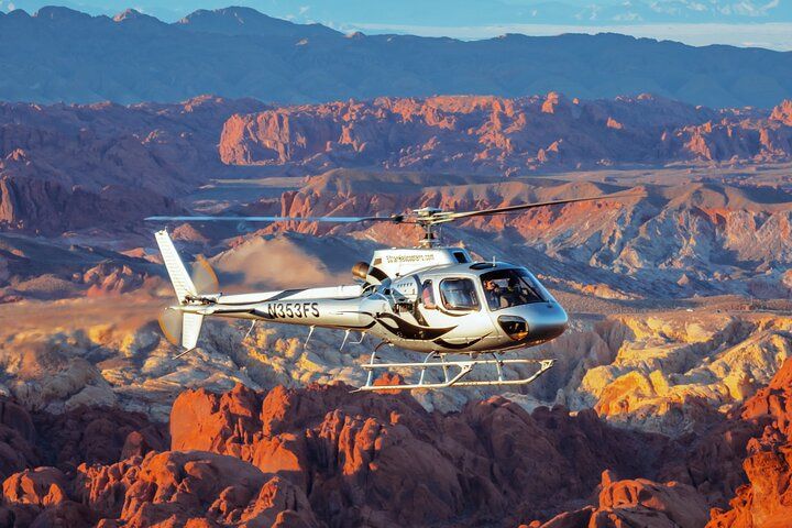 Valley of Fire Heli Landing Tour with Strip Flyover — photo 4