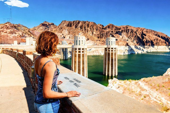 Small Group Hoover Dam & Seven Magic Mountains Day Trip — photo 1