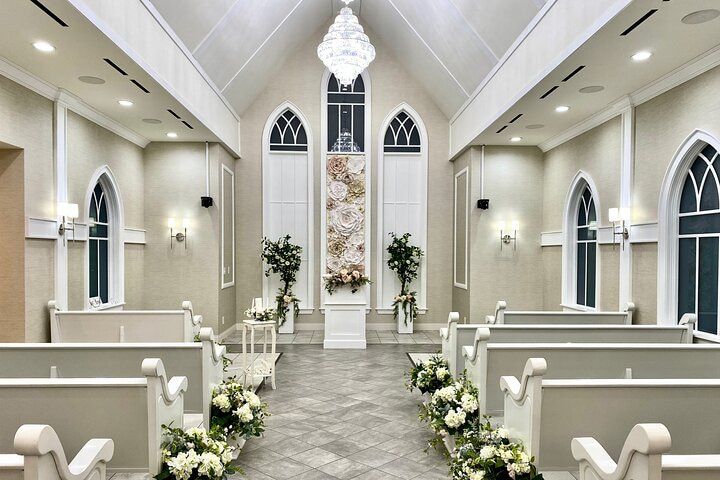 Bliss Chapel Vegas Wedding: Luxury Package & Transport — photo 2