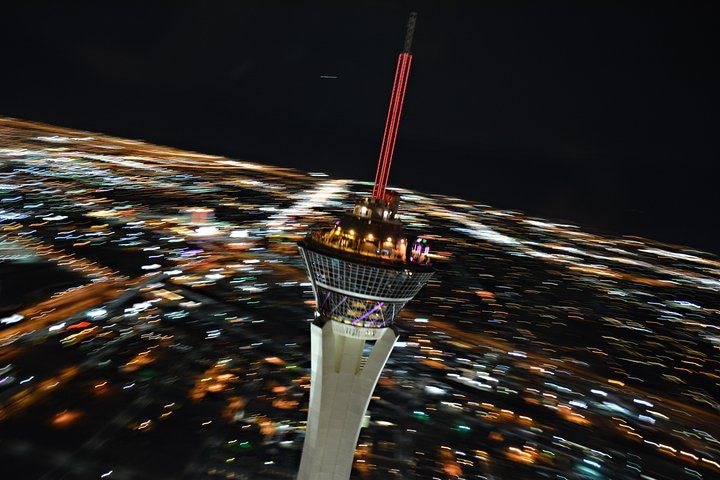Las Vegas Helicopter Wedding Ceremony Night Flight — photo 2