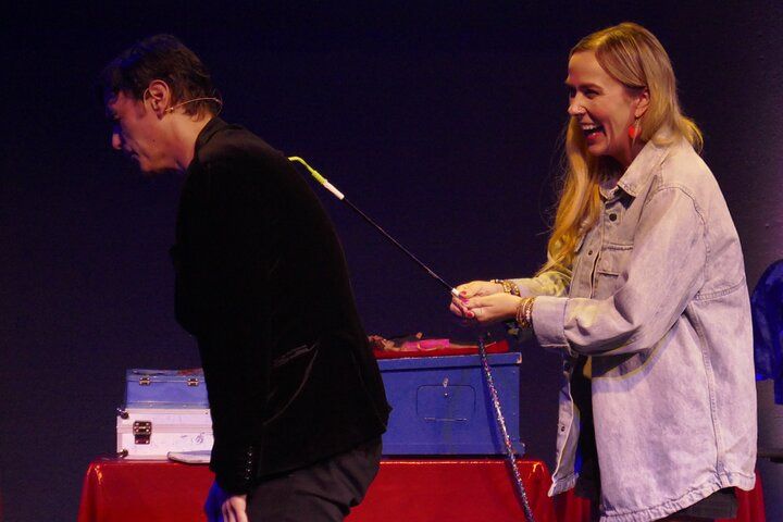 LIOZ Adult Comedy Magic Show Planet Hollywood V Theater — photo 3