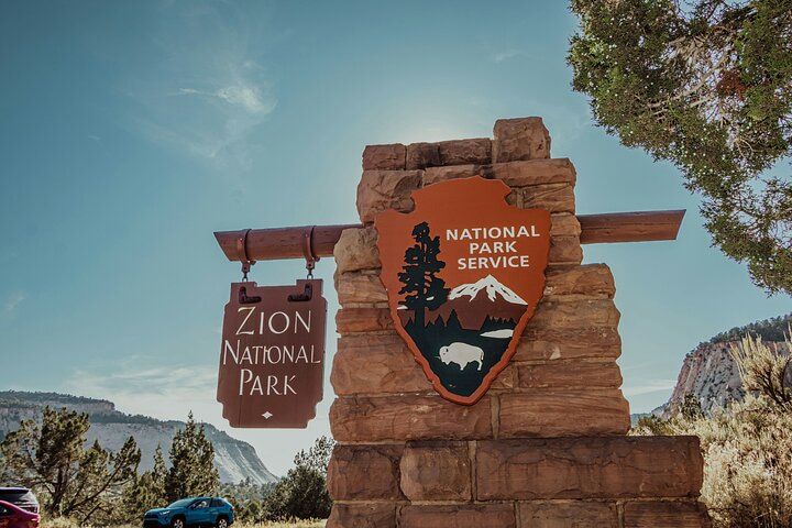 Zion National Park Hiking Adventure from Las Vegas — photo 4