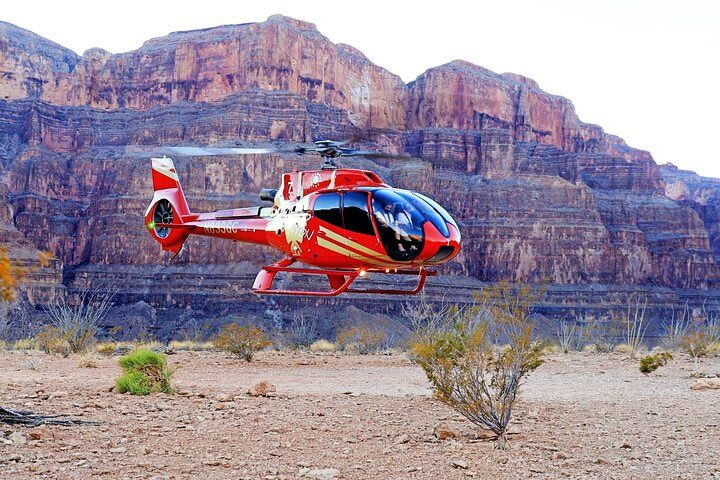 Grand Canyon West Plane & Heli Floor Landing Adventure — photo 2