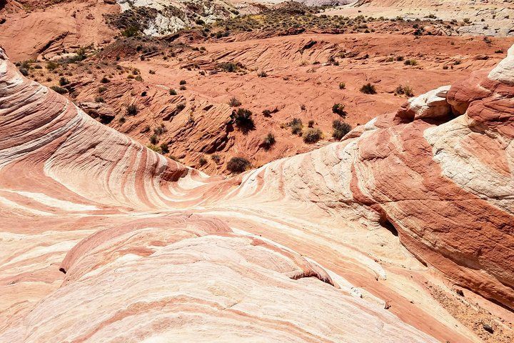 Valley of Fire Small Group Hiking Experience Las Vegas — photo 4